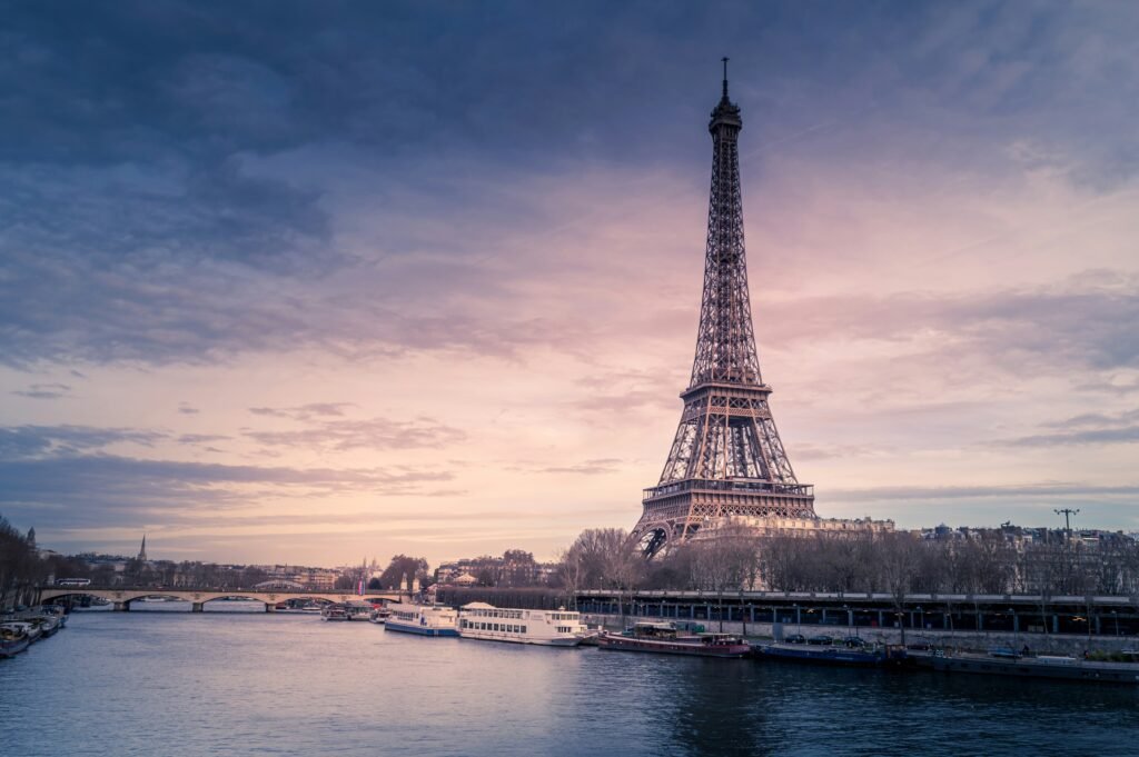 Etudier en france chris karidis nnzkznywhau unsplash